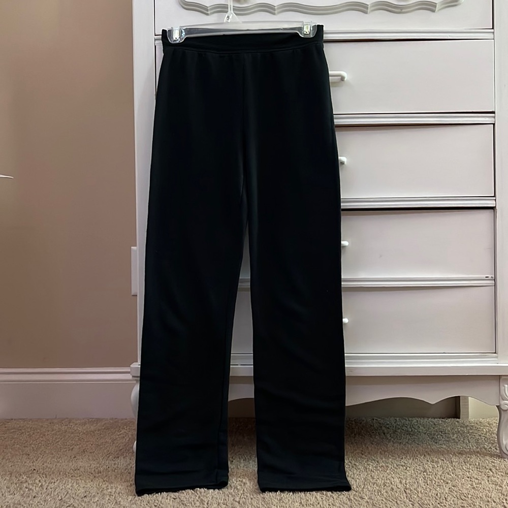 hanes black leggings!!